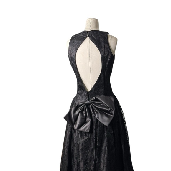Gunne Sax Black Lace Vintage  Midi Open back Dress with bow - Picture 4 of 12